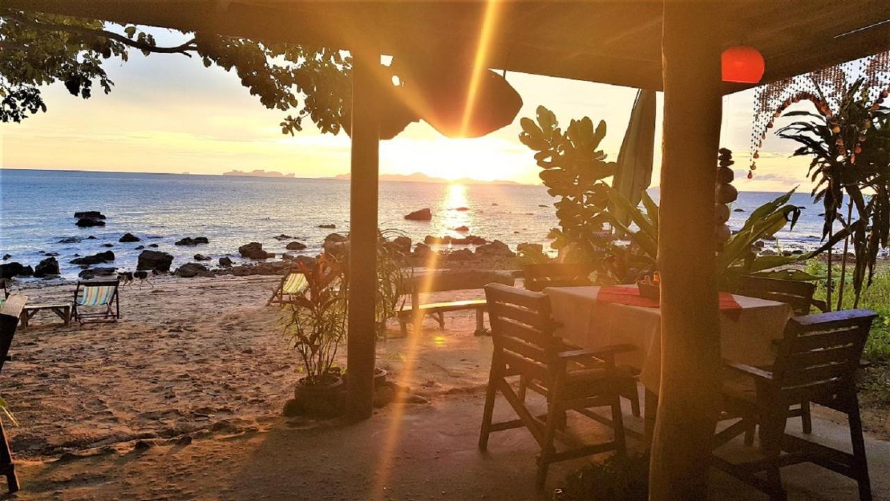 Koh Jum Coral Bay Resort Exterior foto