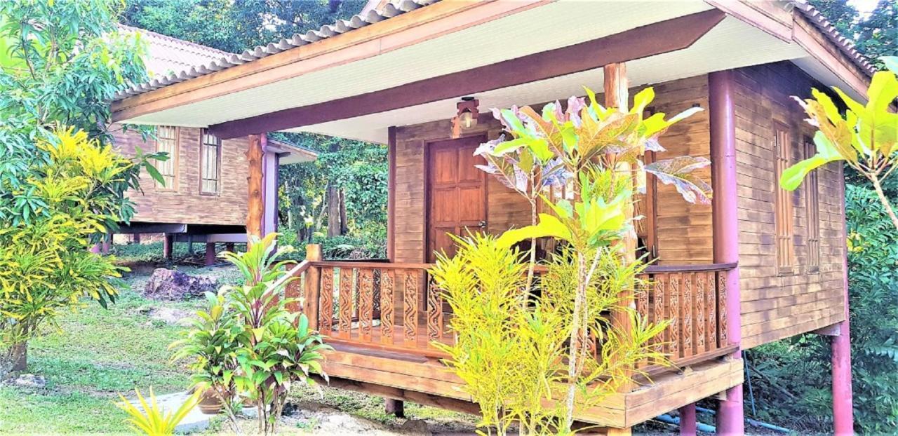 Koh Jum Coral Bay Resort Exterior foto